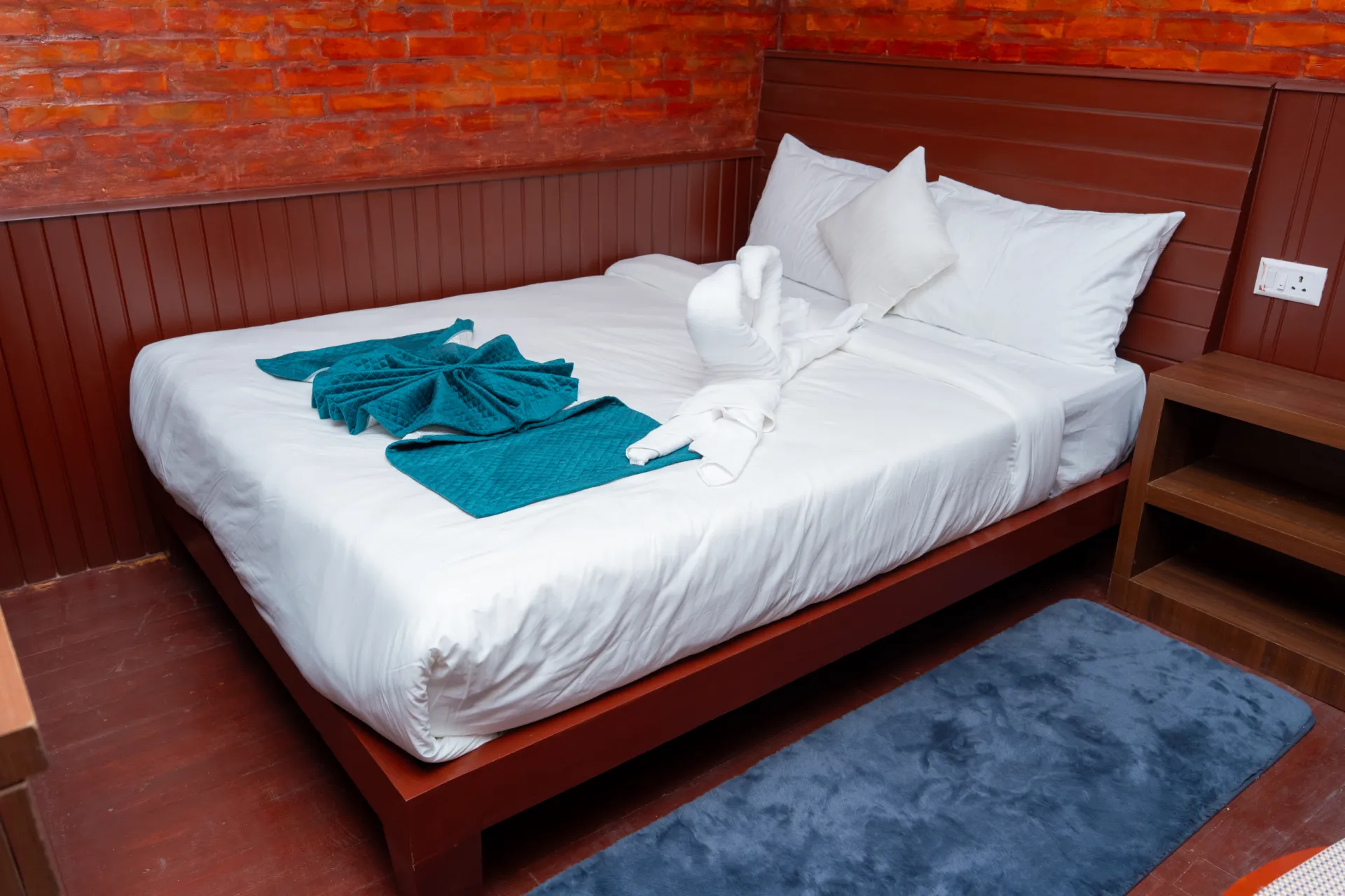 Deluxe Room — image 2