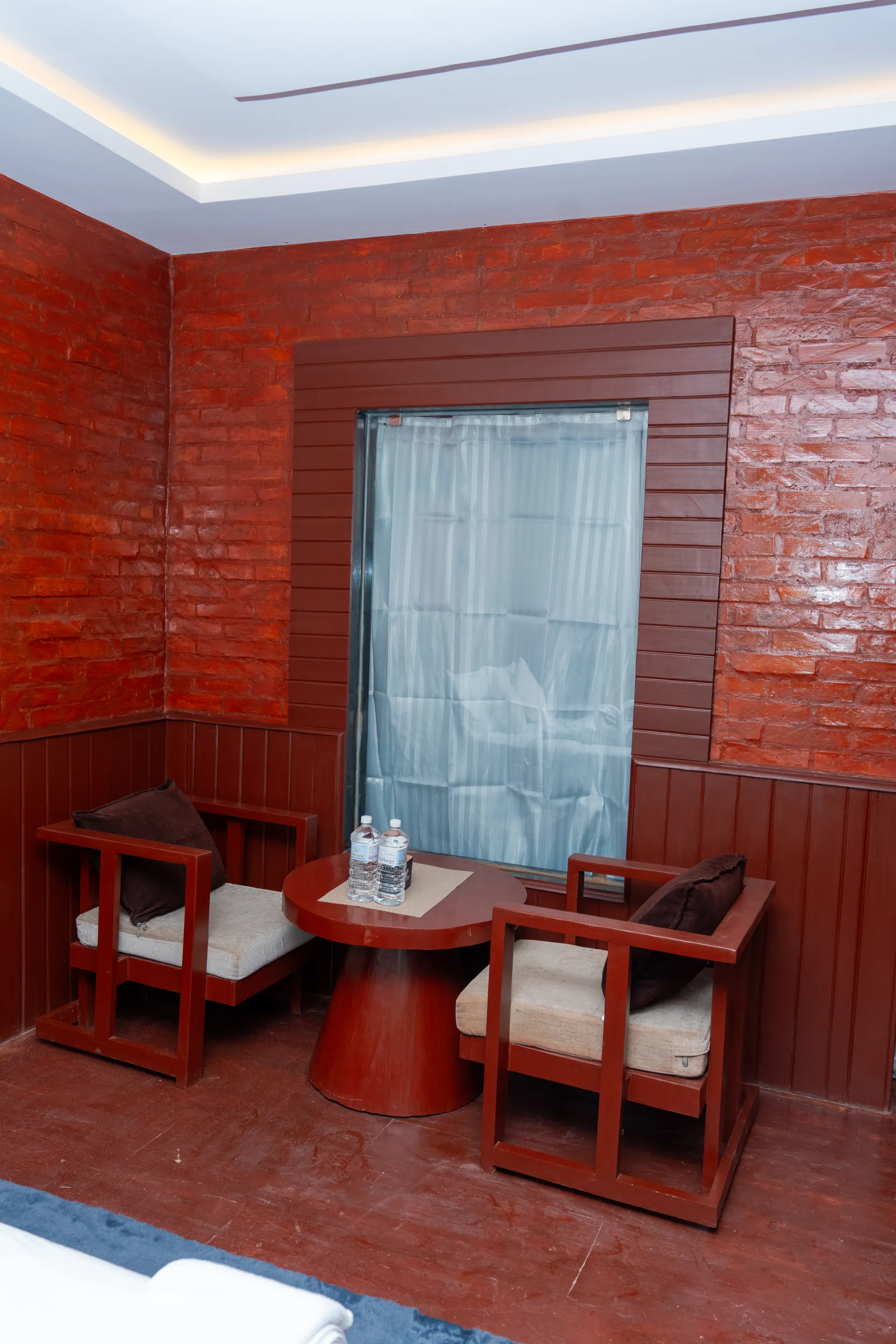 Deluxe Luxury Room — image 5